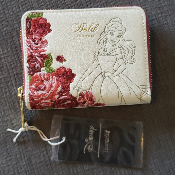 belle wallet
